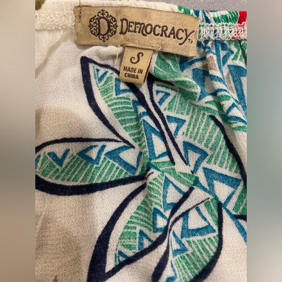 Democracy Cream 3/4 Sleeve Ruffled Blouse - Picture 9 of 9